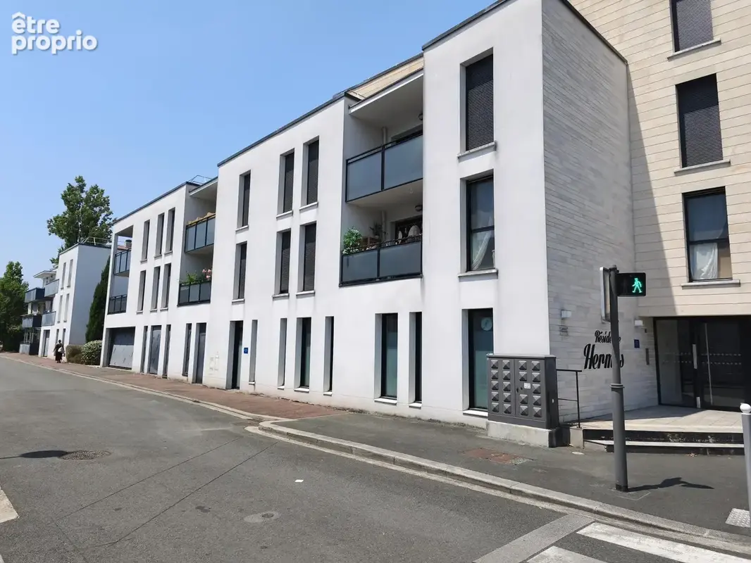 LE BOUSCAT- Résidence récente T3 avec balcon - photo 9