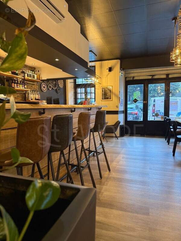 Commerce à LA COTE-SAINT-ANDRE