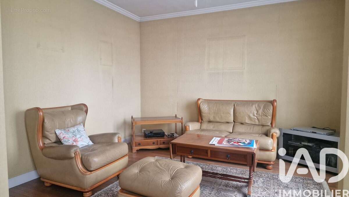 Photo 2 - Maison à CHOISY-LE-ROI