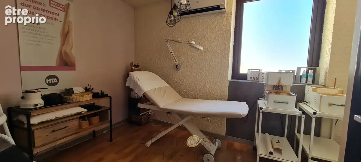 Immeuble commercial - photo 5
