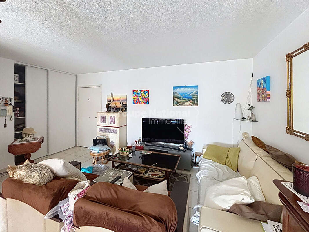 A vendre / grasse / appartement 3p / 68.62 m² / vendu loue - photo 2