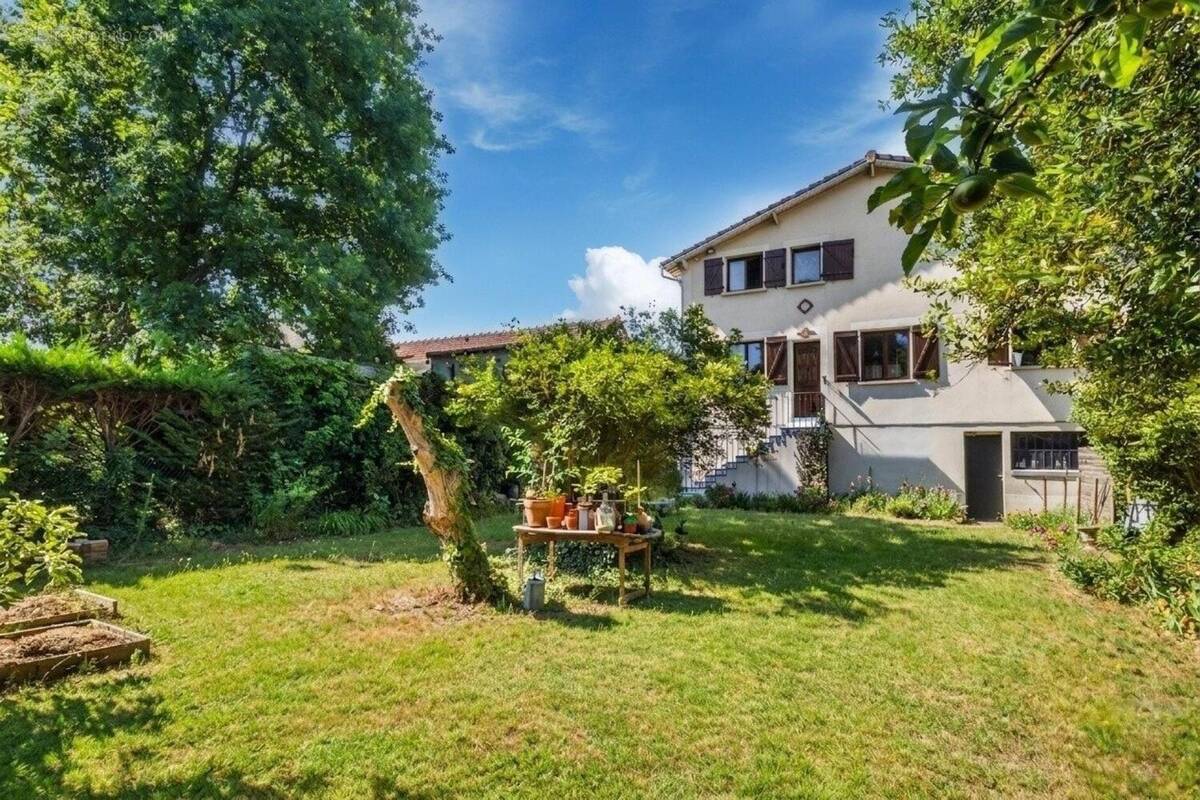 Photo 1 - Maison à LES PAVILLONS-SOUS-BOIS