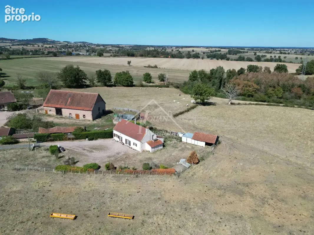 Charmante maison à Liernolles avec terrain et puits - photo 18