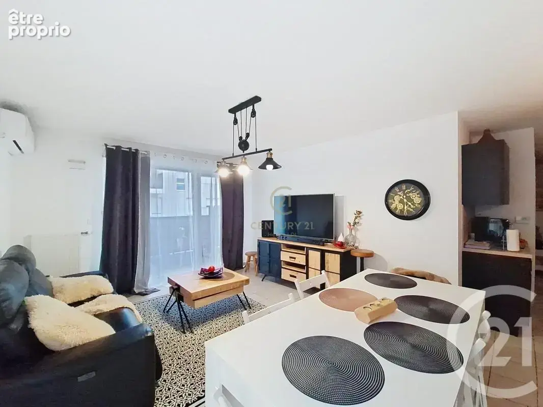 Appartement 5 pièces 93 m² à vendre à Givors (69700) - photo 4