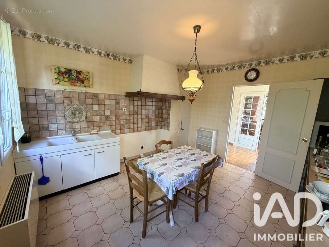 Maison 127 m² à Rouilly  - photo 5