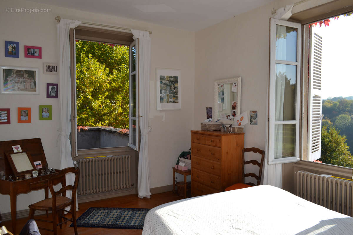 Maison à BOURGOIN-JALLIEU