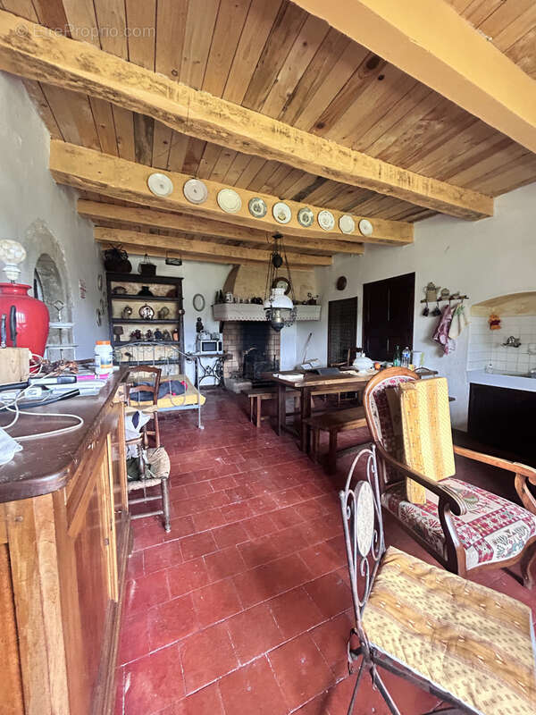 Maison à MOLIERES-CAVAILLAC