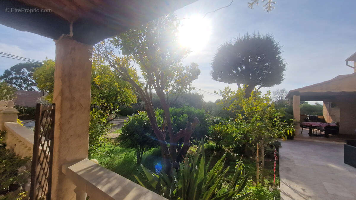 Maison à CAGNES-SUR-MER