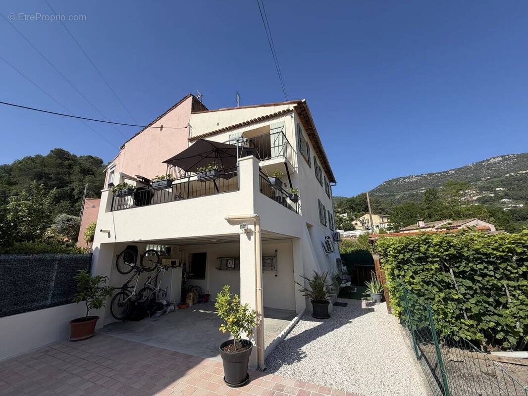 Maison à CONTES