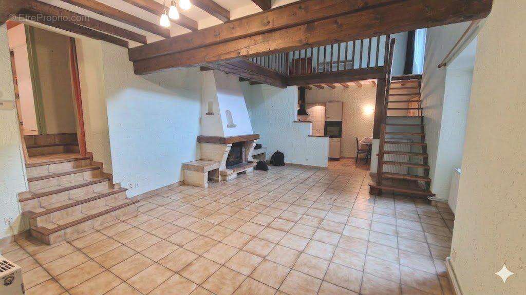 Maison 4 pièces 105 m² à vendre à Saillans (26340) - photo 2