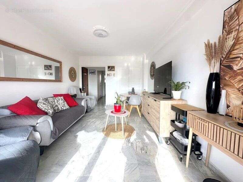 Appartement à CAGNES-SUR-MER