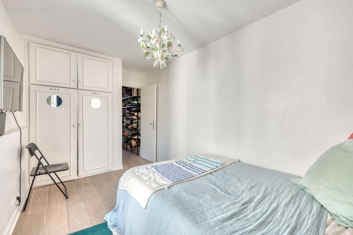 Appartement à PARIS-3E