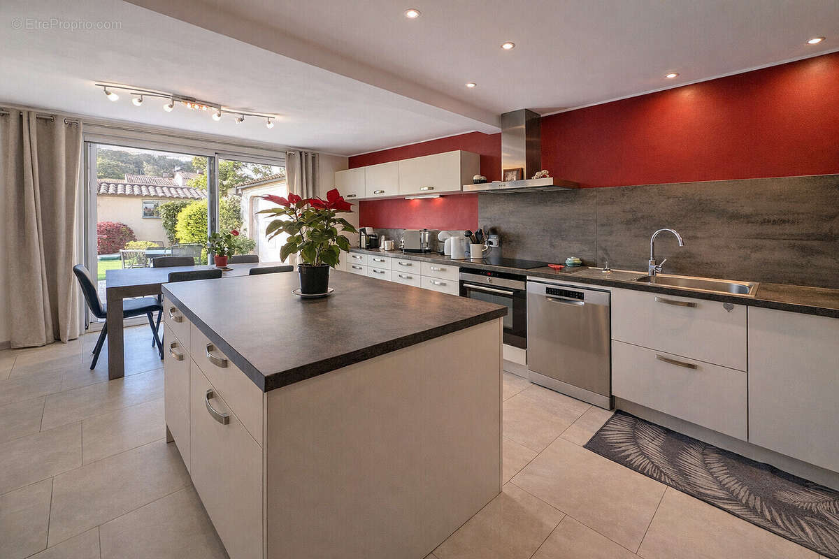 Maison 152 m² à La Colle-Sur-Loup  - photo 29