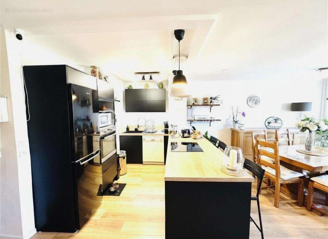 Appartement à MARSEILLE-12E