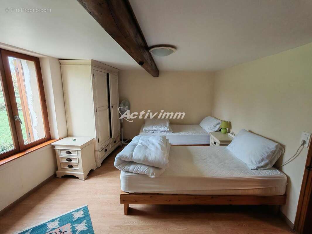 4275 40 - Maison à HESDIN