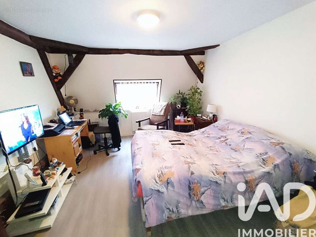 Photo 3