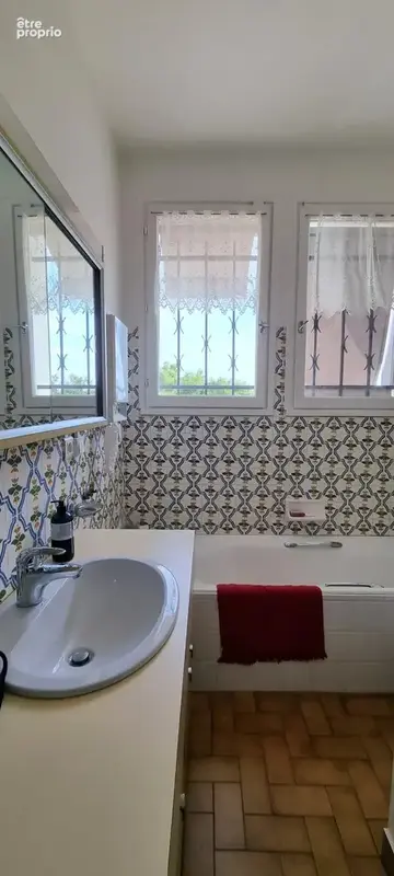 Centre ville , maison cossue sur jardin avec piscine - photo 19