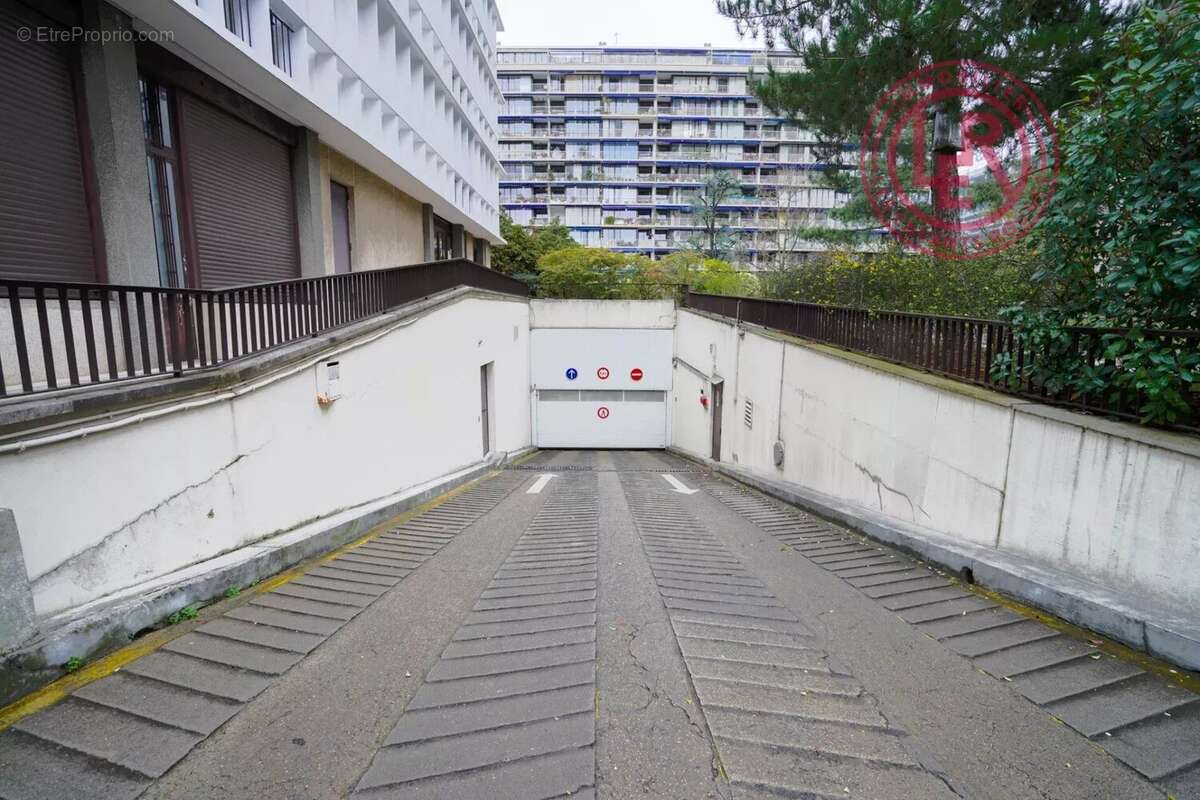 Commerce à BOULOGNE-BILLANCOURT