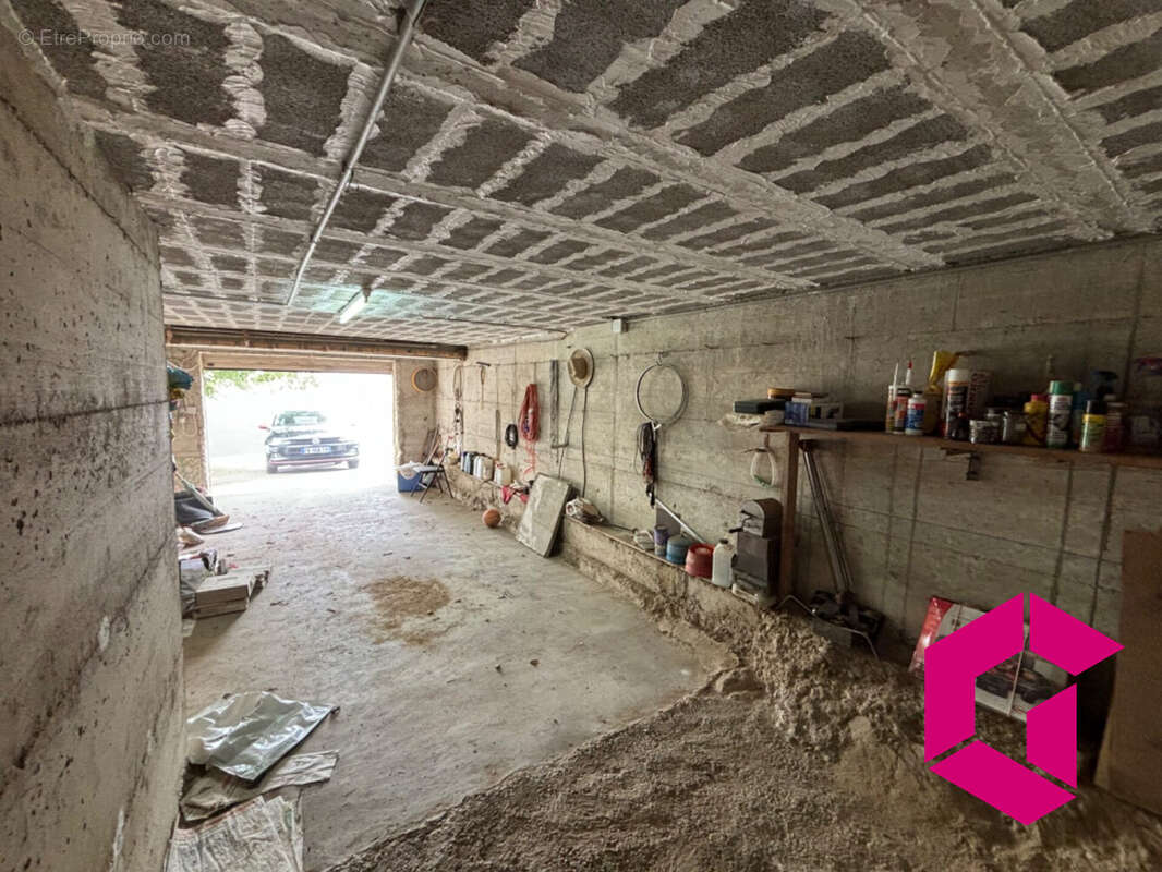 Maison à SAINT-DESIRAT