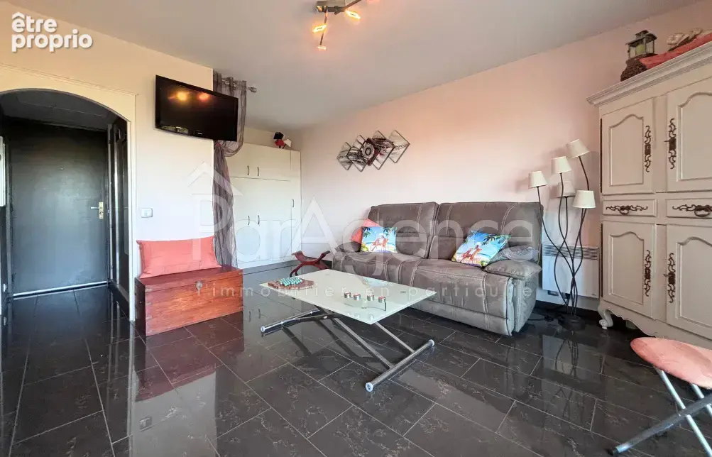 Appartement - 200 m plage de Nauzan - Parking - photo 3