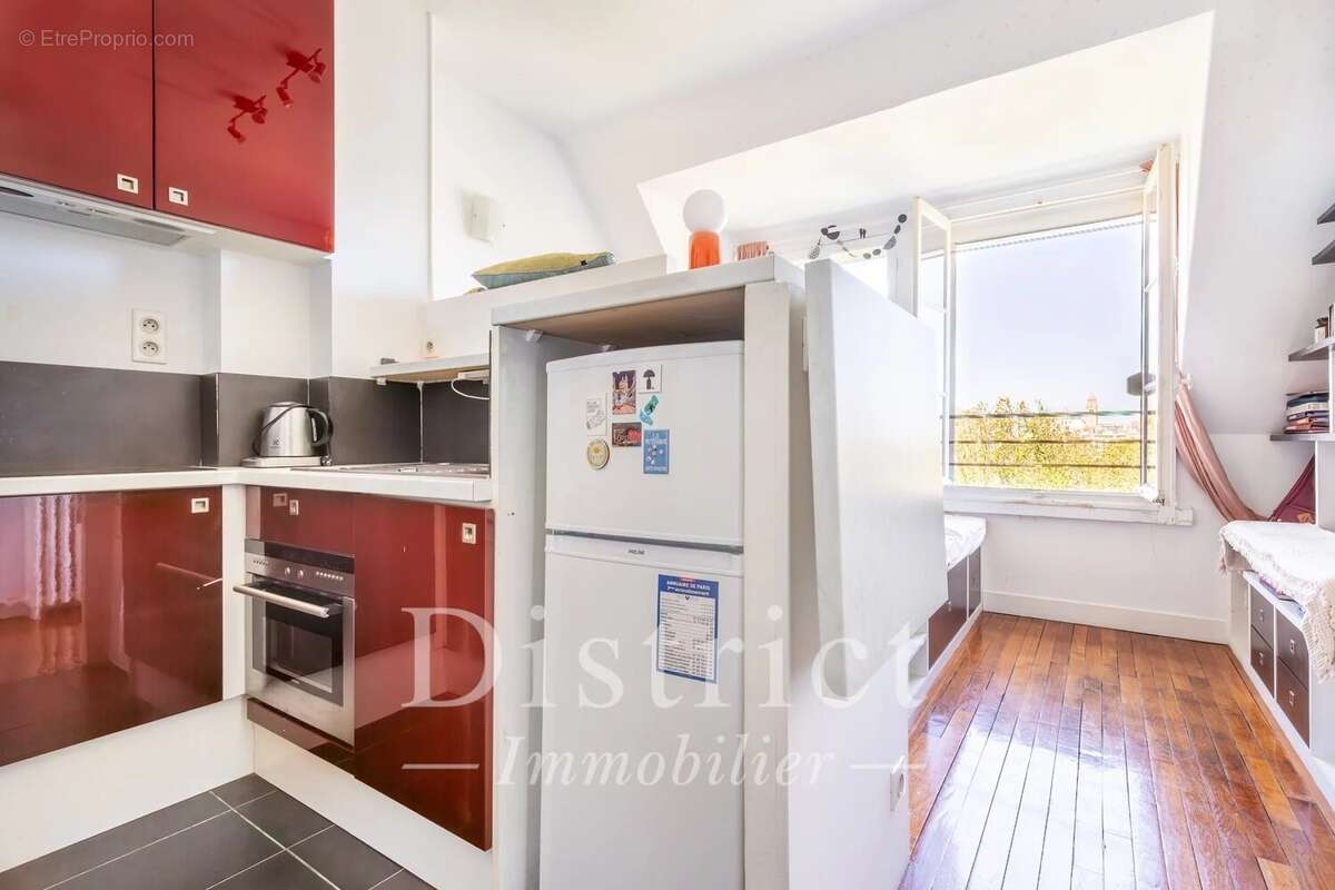 Appartement à PARIS-7E