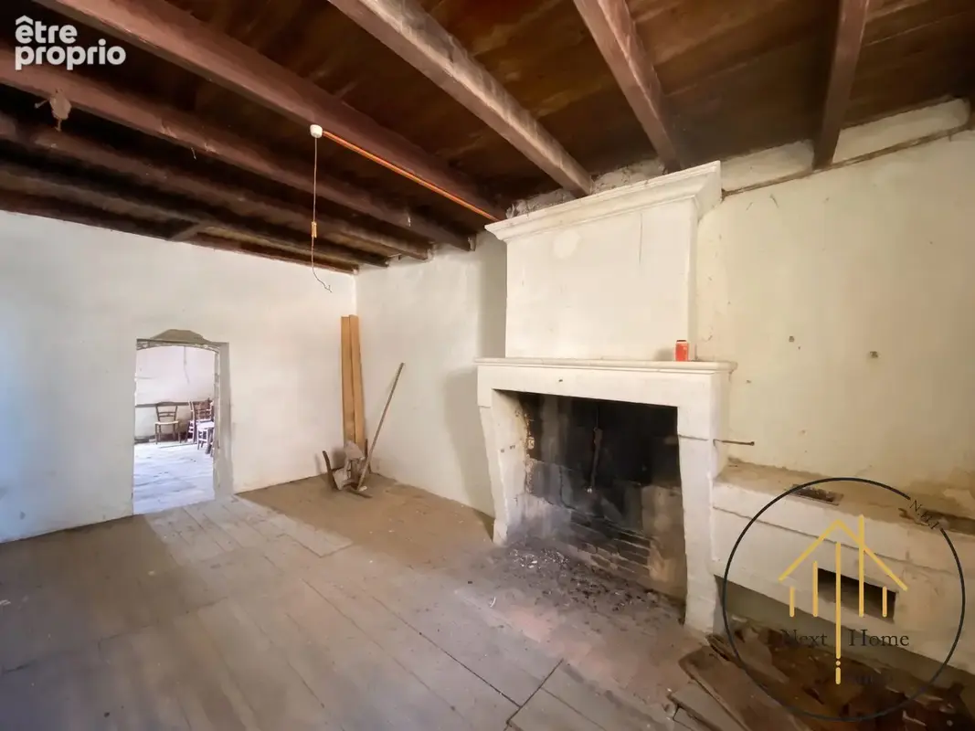 Maison 198 m² à Brossac  - photo 2