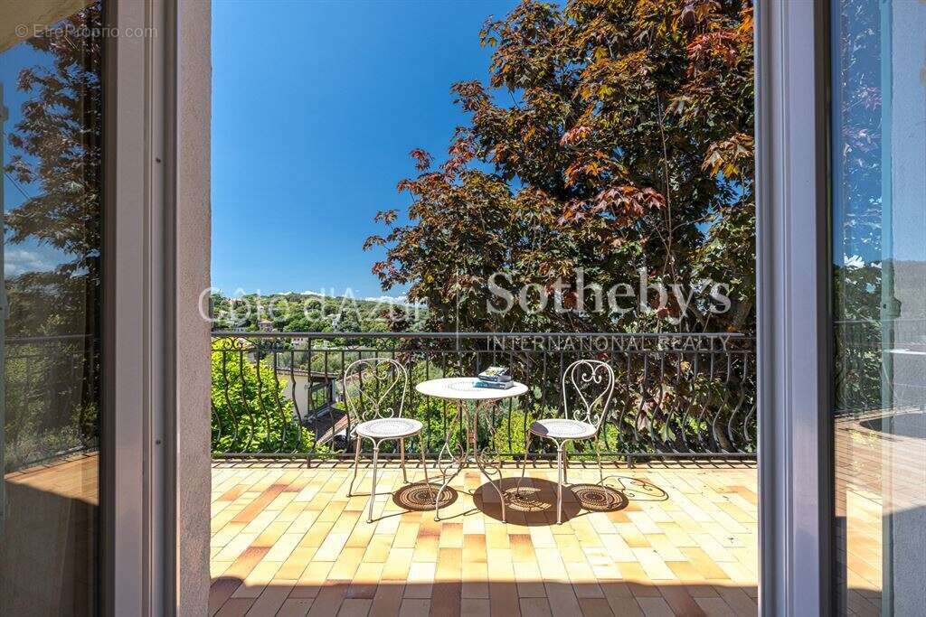 Maison provençale avec vue panoramique et piscine à Nice - photo 7