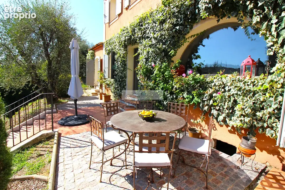 Belle Bastide de 195 m² avec piscine sur 3893 m² de terrain - photo 17