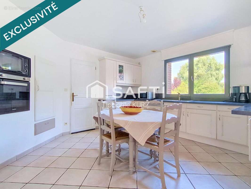 Maison 111 m² à Calonne-Sur-La-Lys  - photo 8