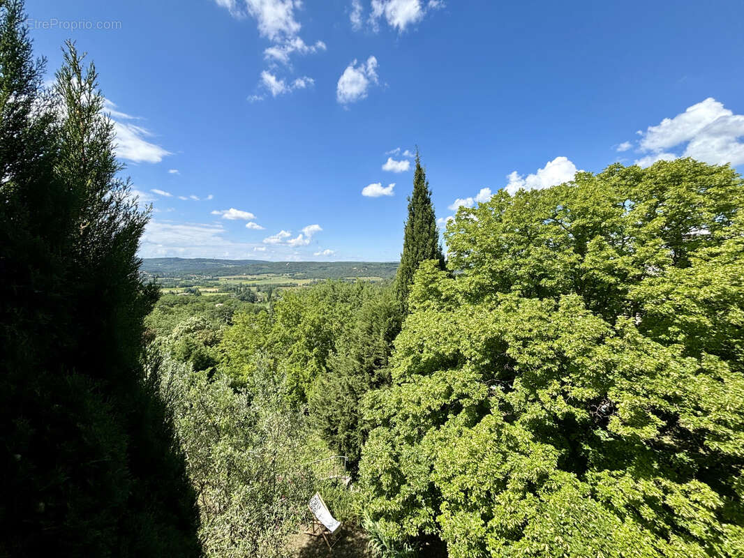 Maison à GRIGNAN