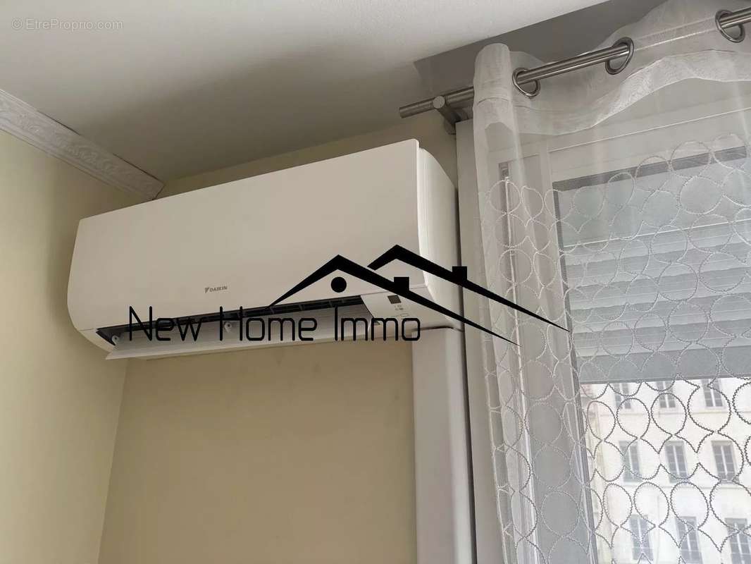 Appartement à MARSEILLE-1E