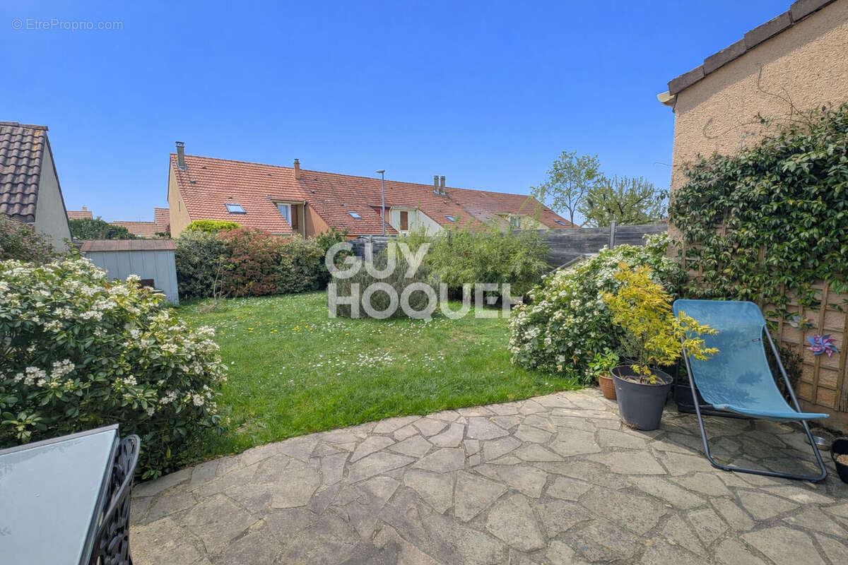 Maison à AUBERGENVILLE