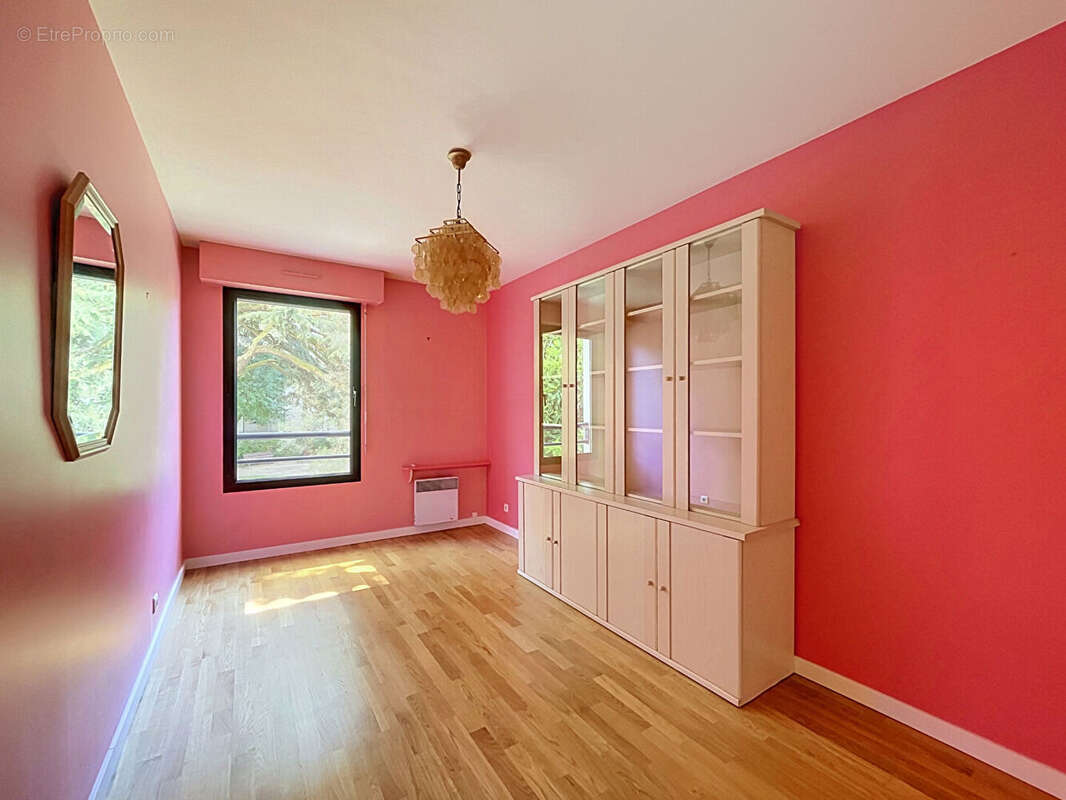 Appartement à CHATILLON