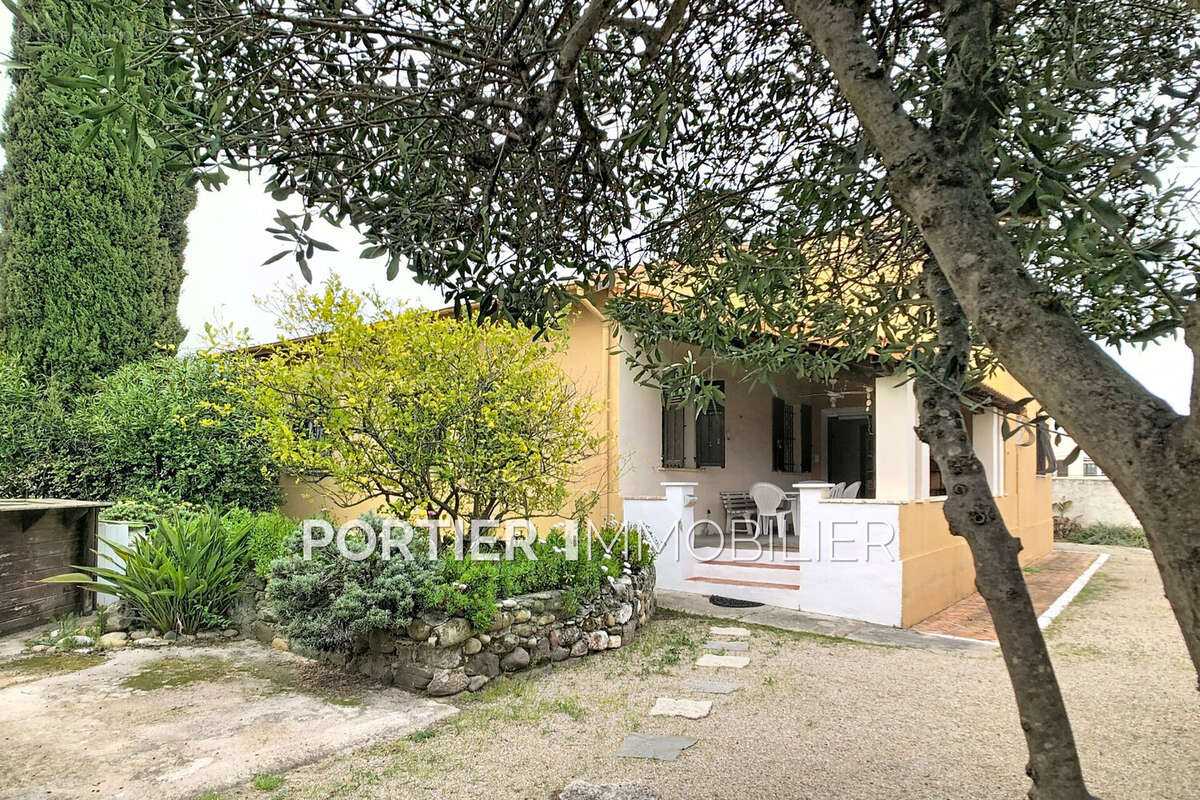 Maison à VILLENEUVE-LOUBET