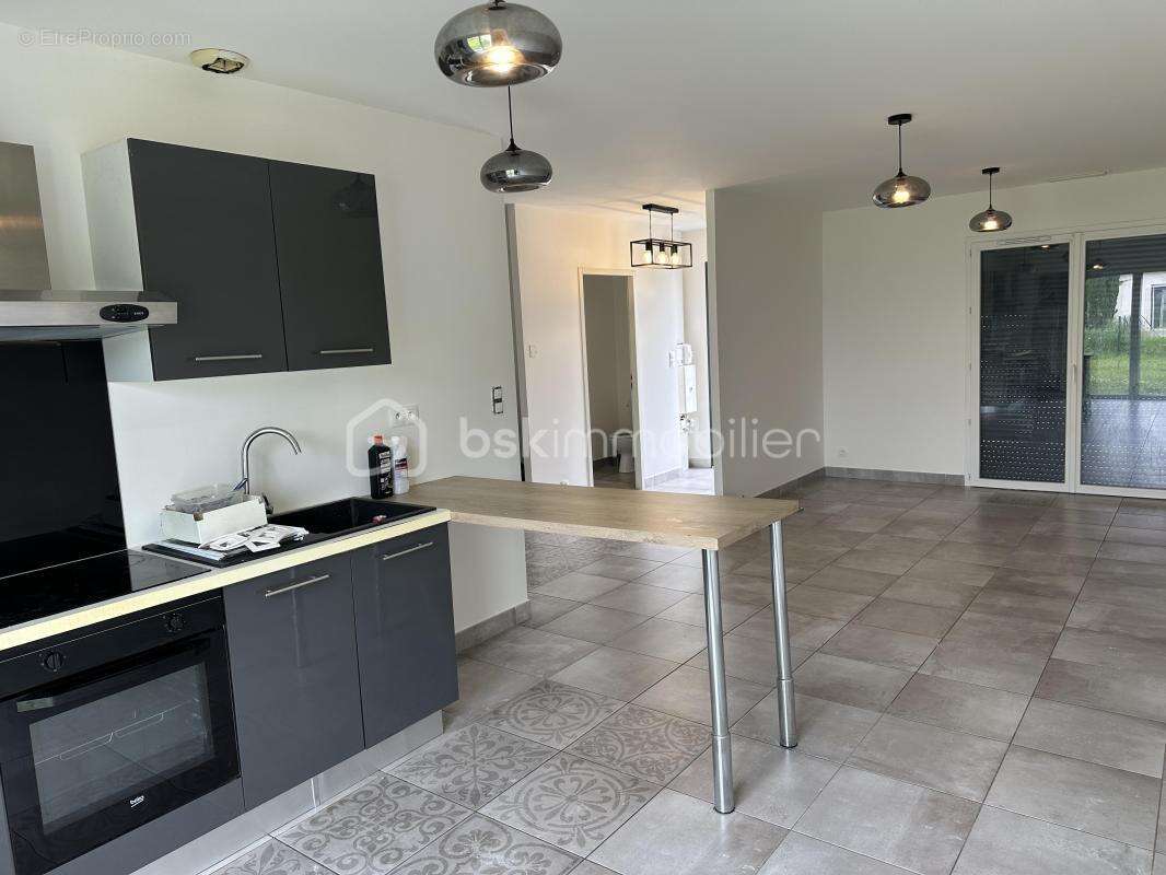 Maison à SAINT-JORY