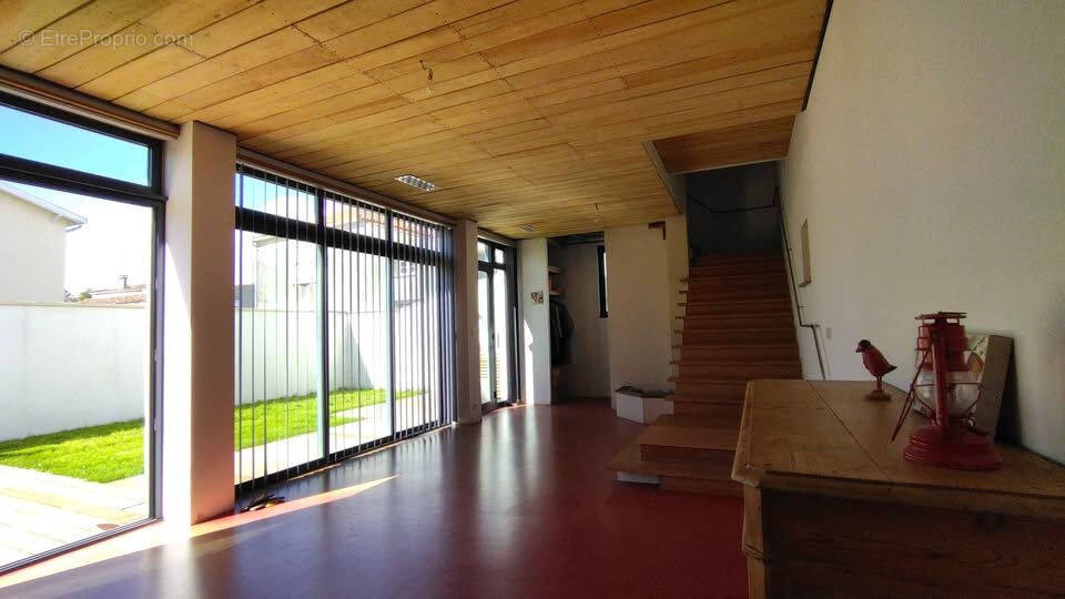 Maison à THAIRE