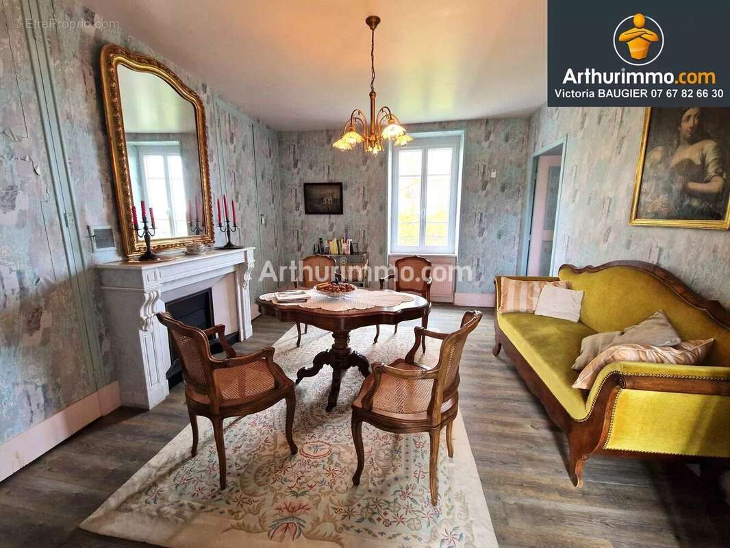 Maison à SAVIGNY-EN-REVERMONT