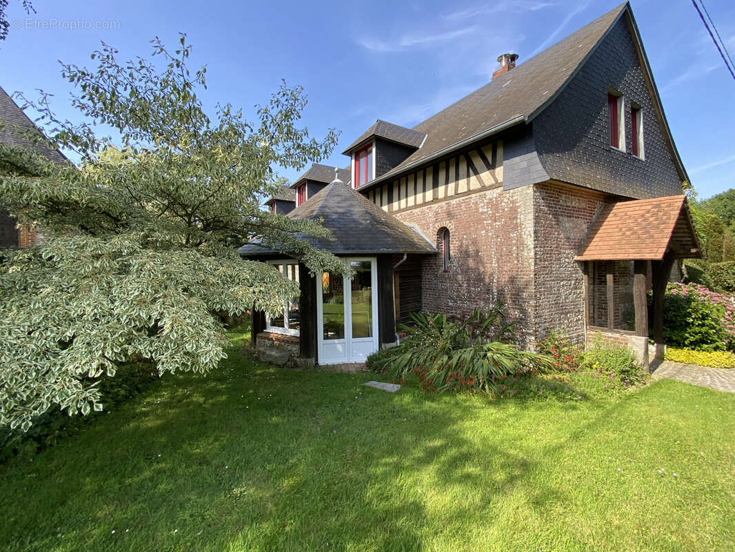 Maison à YVETOT
