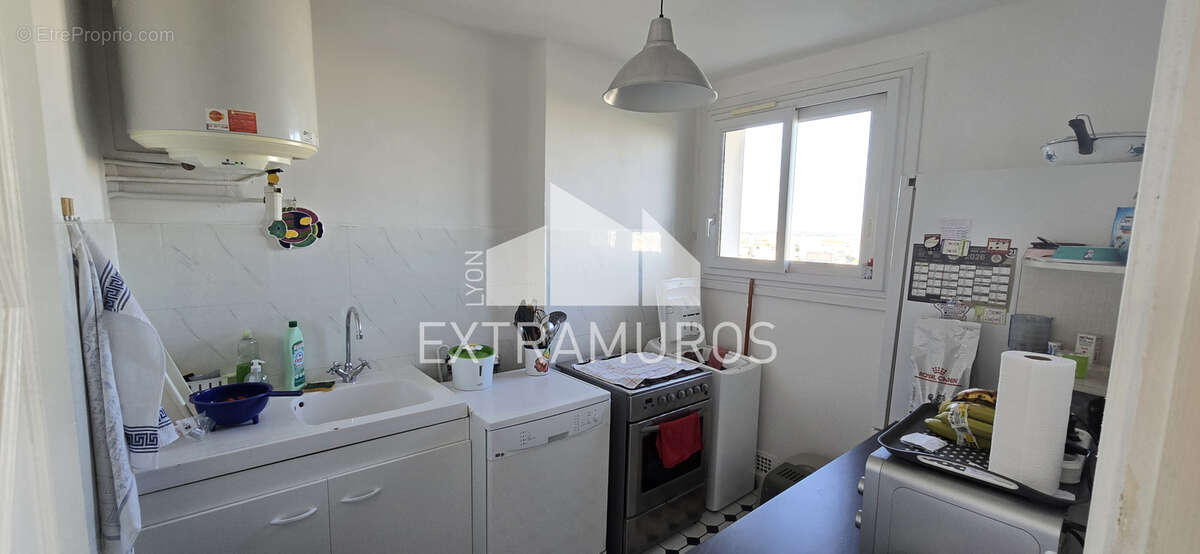 Appartement à LA MULATIERE