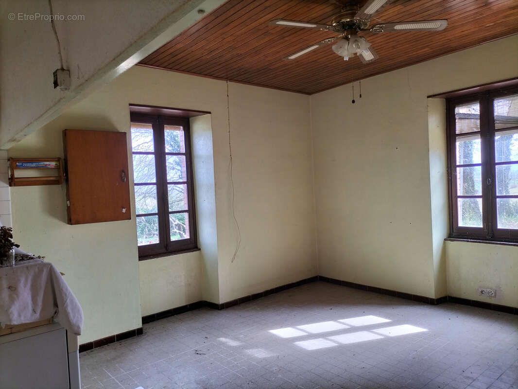 Maison à SAUVETERRE