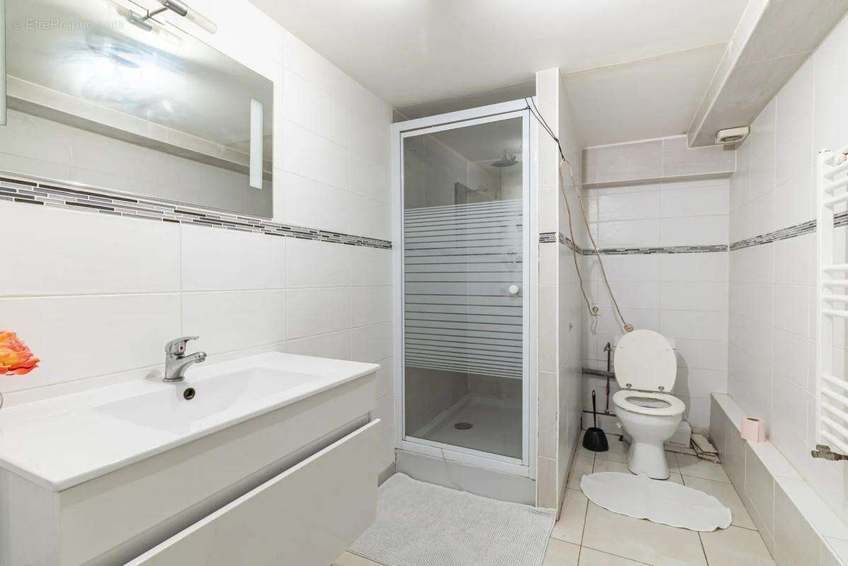 Maison de 5 pièces de plus de 120 m² à Argenteuil avec annexe - photo 12
