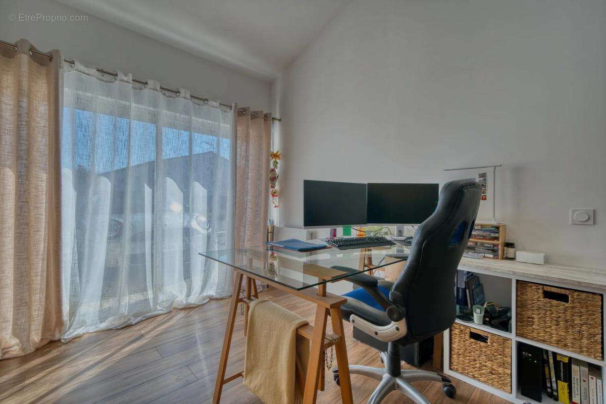 Maison moderne 95m² avec jardin et piscine à Saint-Agnant - photo 24