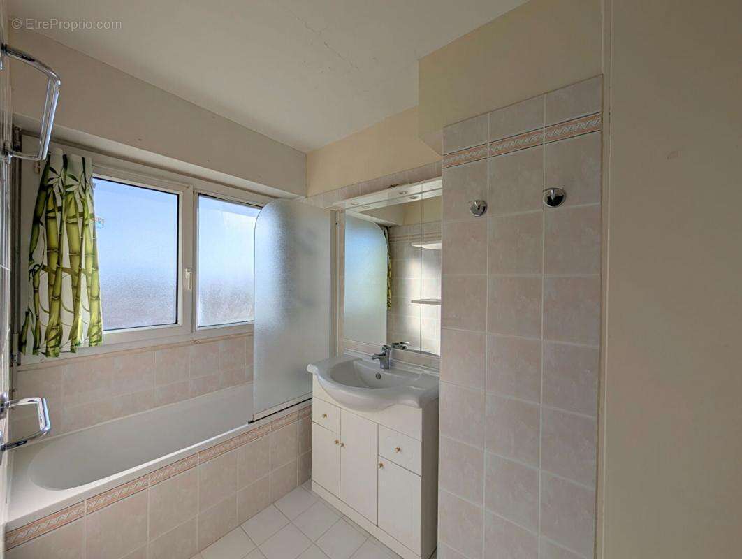 Appartement à COGNAC