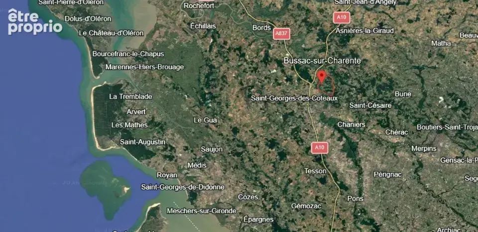 Terrain à BUSSAC-SUR-CHARENTE