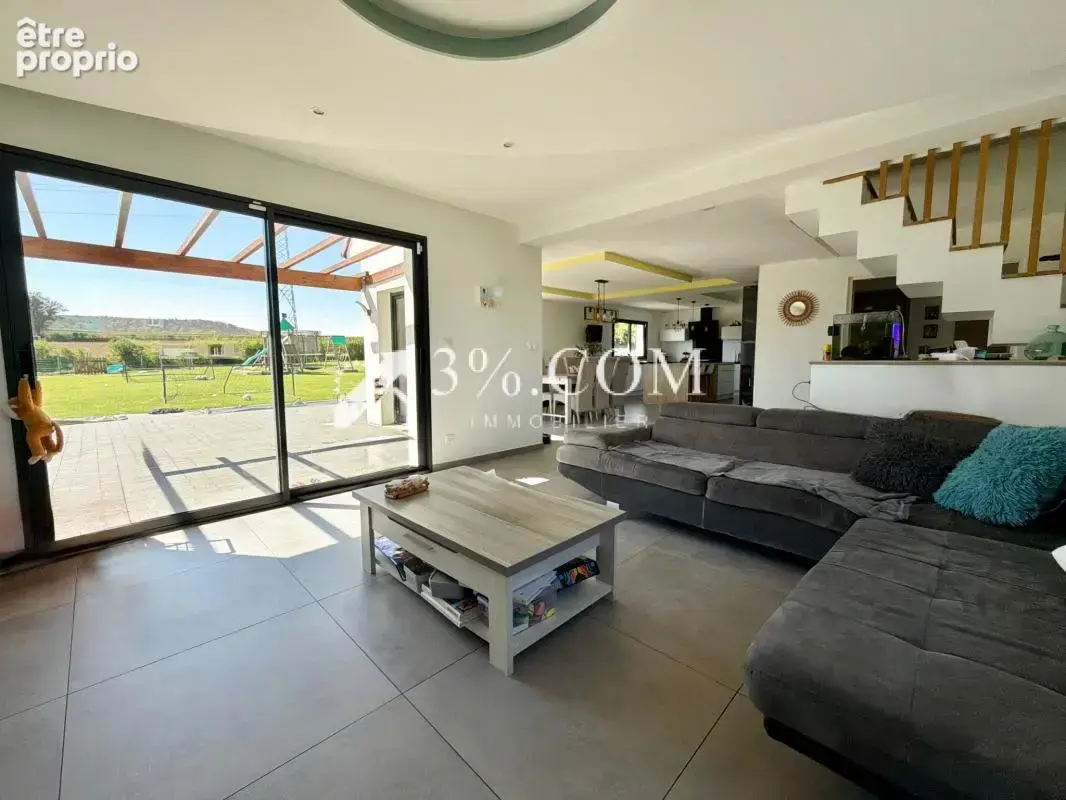 Pavillon individuel de 181m2 4 chambres - photo 3