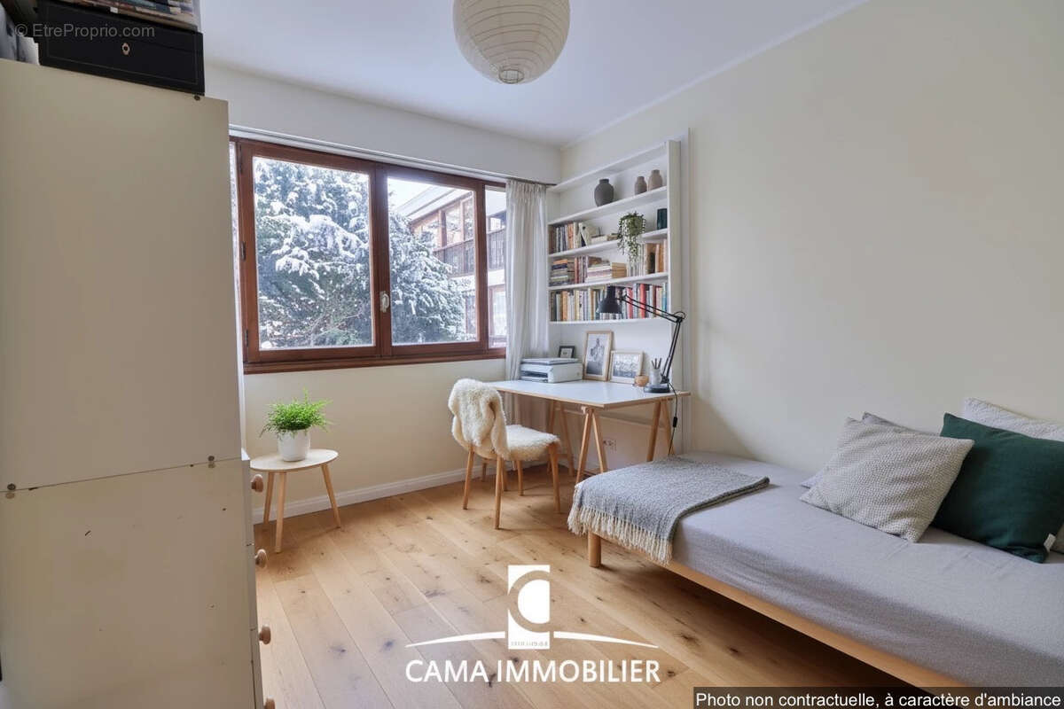 Appartement à FONTENAY-LE-FLEURY
