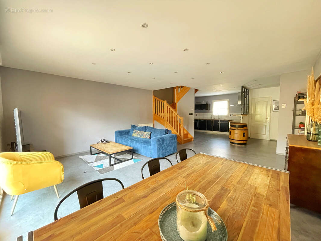 Maison à LOIRE-SUR-RHONE