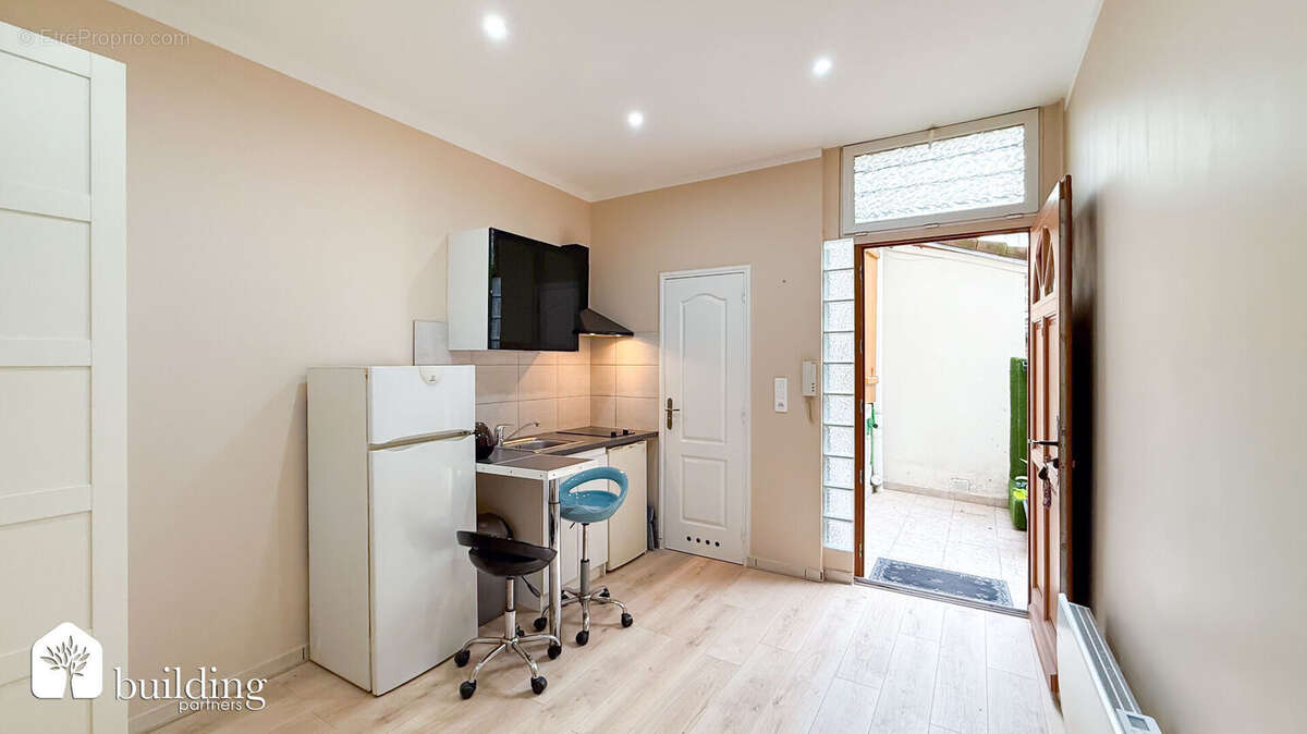 Asnières sur Seine Alma/Philosophes - Studio 16.04 m² - photo 8