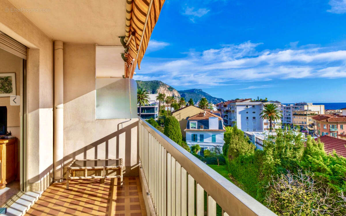 Appartement à BEAULIEU-SUR-MER