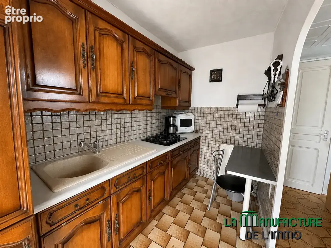Maison mitoyenne de ville de type T2 de 37,14 m2  + sous-sol complet / Firminy - le Mas - photo 3
